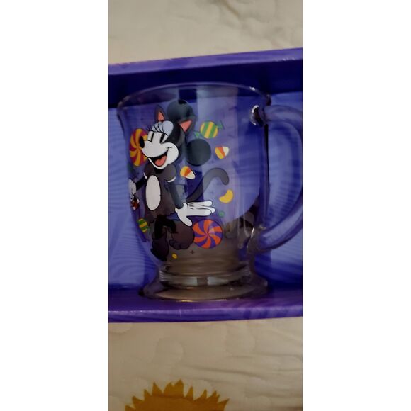 NWT DISNEY COLLECTIBLE HALLOWEEN THEMED MICKEY AND MINNIE MOUSE GLASS MUG SET - Picture 5 of 5